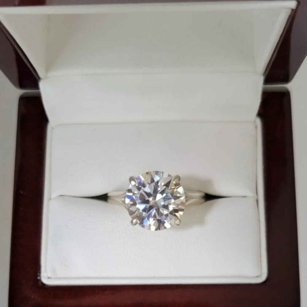 New 5ct Certified Moissanite Engagement Ring - Picture 6 of 12